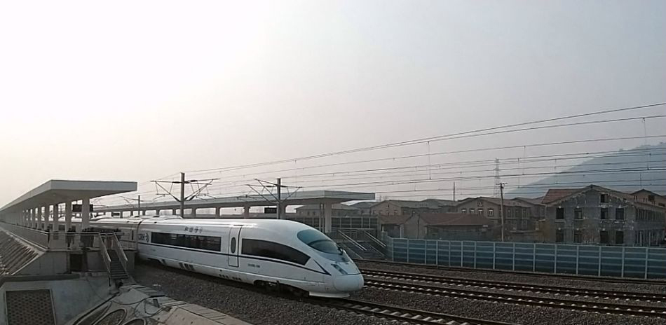 12��28������ī�����s�ǵ����s���H�F·��ʽͨ܇��.jpg